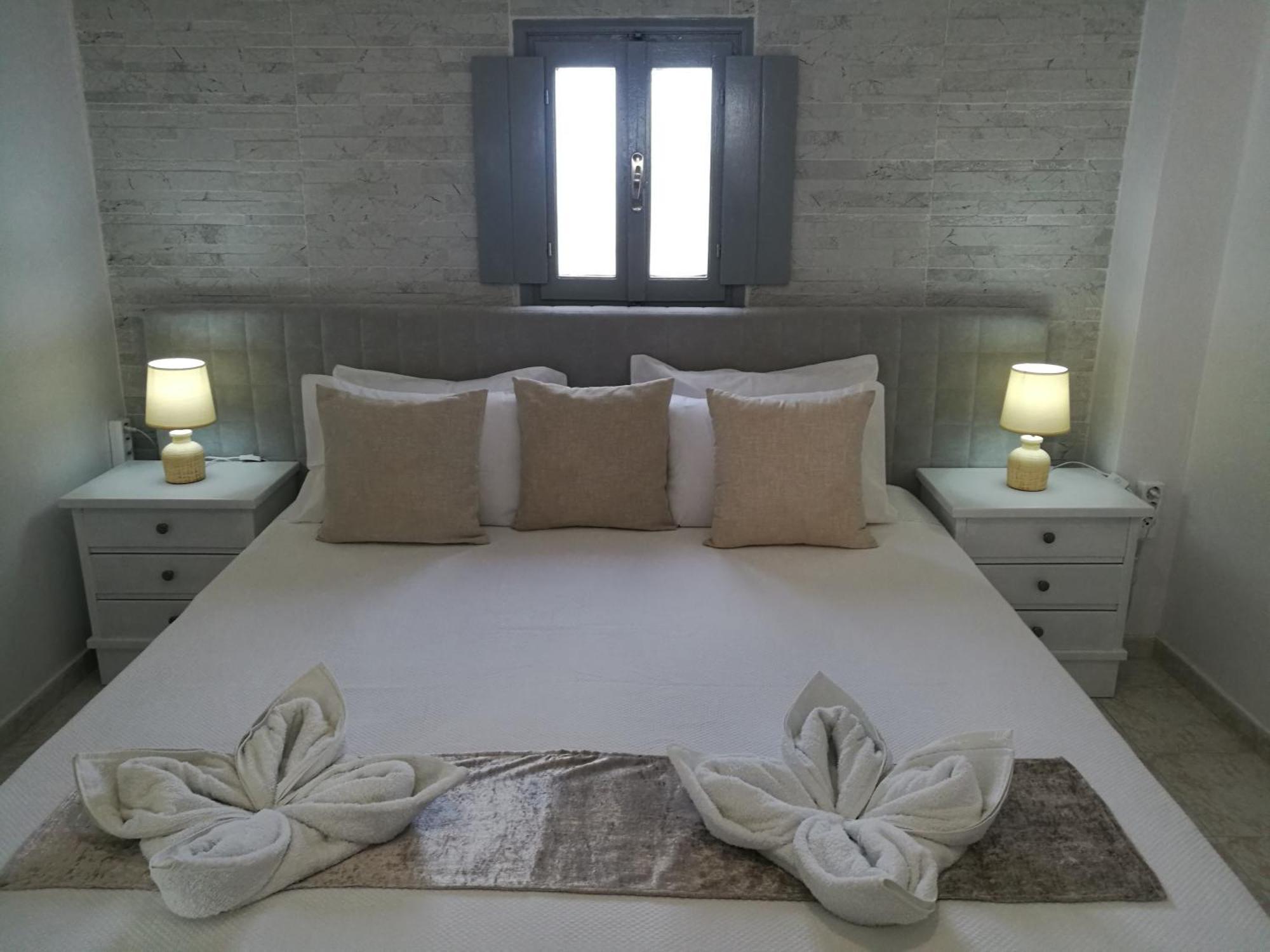 Hilltop Serenity Villa Imerovígli Eksteriør bilde